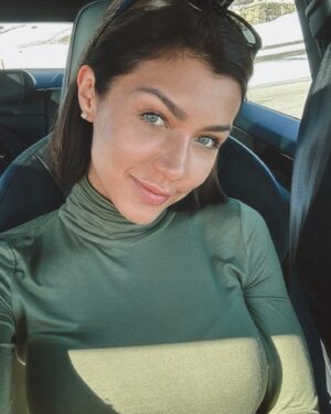 Cata Freer Instagram - 🇬🇷🏔️✨ first stop #Metsovo #greece #roadtrip wearing @revolve top from @loversfriendsla