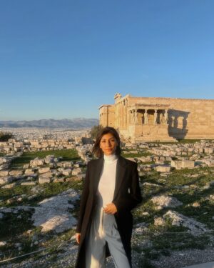 Cata Freer Instagram - Smiling from the 🩷 hits different ✨ last sunset off 2024 was a picnic at the Acropolis 🇬🇷