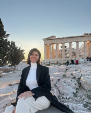 Cata Freer Instagram - Smiling from the 🩷 hits different ✨ last sunset off 2024 was a picnic at the Acropolis 🇬🇷