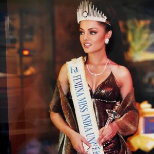 Celina Jaitly Instagram - #missindia #anniversary | 24 years ago I began as just a mere name with a number—Contestant Number 11, CELINA. This sash transformed into Miss India, then Miss Universe Runners-Up, actor, activist, and so much more.

Looking back at 27th January 2001, my life truly changed. When I came for Miss India, I had borrowed ₹15,000 from my mother to pay the contestant deposit for training. I was hesitant, unsure if I should even pursue this dream because I didn’t have the additional ₹10,000 needed for portfolios & extra for the outfits.

But fate intervened. My dear friend Pepsi—now celebrated globally as the fashion maestro Sabyasachi—stepped in to design all my outfits. Thanks to his genius, I won Best Fusion Costume, which also became a defining moment for him, earning him a debut at the Times of India Bridal Show and firmly establishing both of us in our respective fields. I also secured titles like Miss Beautiful Skin, India Times Surfer’s Choice Award, and MTV’s Most Wanted.

At 5’6”, I was conscious of my height and battling the aftermath of severe teenage acne. With every resource drained and my father’s strict instructions to return to academics post-pageant, I stepped into the competition not knowing what awaited me. But Miss India turned my life around. Contestant number 11 went on to win Runners Up for India at @missuniverse , become an actor, a brand ambassador for renowned names, and, most importantly, a UN Equality Champion.

Over two decades of activism for LGBTQ  equality have tied me to the right side of history, and for that, I am so thankful.

Remember this: Whatever the mind can conceive, it can achieve. We all have a unique role in healing the world. Walk your path with conviction, and no one can stand in your way.

Here’s to dreams, resilience, and the journey that started 24 years ago.
@missdivaorg @missindiaorg @sabyasachiofficial #sabyasachi  #lifechangingmoments #celinajaitly #celinajaitley #missdiva #femina #missuniverse #indianactress #beautypageant #beautyqueens4ever