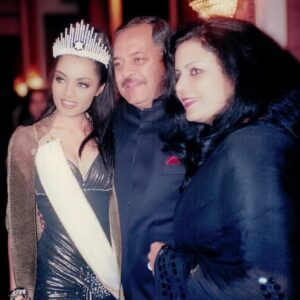 Celina Jaitly Instagram - #missindia #anniversary | 24 years ago I began as just a mere name with a number—Contestant Number 11, CELINA. This sash transformed into Miss India, then Miss Universe Runners-Up, actor, activist, and so much more.

Looking back at 27th January 2001, my life truly changed. When I came for Miss India, I had borrowed ₹15,000 from my mother to pay the contestant deposit for training. I was hesitant, unsure if I should even pursue this dream because I didn’t have the additional ₹10,000 needed for portfolios & extra for the outfits.

But fate intervened. My dear friend Pepsi—now celebrated globally as the fashion maestro Sabyasachi—stepped in to design all my outfits. Thanks to his genius, I won Best Fusion Costume, which also became a defining moment for him, earning him a debut at the Times of India Bridal Show and firmly establishing both of us in our respective fields. I also secured titles like Miss Beautiful Skin, India Times Surfer’s Choice Award, and MTV’s Most Wanted.

At 5’6”, I was conscious of my height and battling the aftermath of severe teenage acne. With every resource drained and my father’s strict instructions to return to academics post-pageant, I stepped into the competition not knowing what awaited me. But Miss India turned my life around. Contestant number 11 went on to win Runners Up for India at @missuniverse , become an actor, a brand ambassador for renowned names, and, most importantly, a UN Equality Champion.

Over two decades of activism for LGBTQ  equality have tied me to the right side of history, and for that, I am so thankful.

Remember this: Whatever the mind can conceive, it can achieve. We all have a unique role in healing the world. Walk your path with conviction, and no one can stand in your way.

Here’s to dreams, resilience, and the journey that started 24 years ago.
@missdivaorg @missindiaorg @sabyasachiofficial #sabyasachi  #lifechangingmoments #celinajaitly #celinajaitley #missdiva #femina #missuniverse #indianactress #beautypageant #beautyqueens4ever