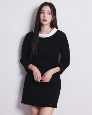 Chae Soo-bin Instagram - 🖤