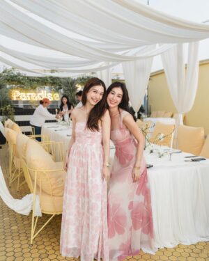 Chalida Vijitvongtong Instagram - Last fling before the ring! 💍🎉 #taewsparadise