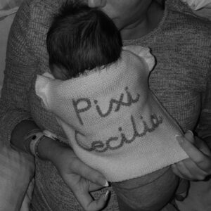 Charlotte Crosby Instagram - Pixi Cecilia Ankers welcome to the world our beautiful baby girl! You are absolutely perfect 🤍👶🏼 31.01.25. It’s been a rollercoaster of a weekend! And I’m so overwhelmed with all your beautiful messages about the newsletter that went out today with our first look into our weekend as a family of 4 ! 😍🥰 I’ve linked the newsletter in my stories 👆🏼