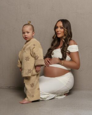 Charlotte Crosby Instagram - My two girls 💕👶🏼👧🏼 one heart beating inside me and one heart beating outside BOTH pieces of my heart 🤍 So glad I did this shoot! Already got some of these images being blown up for frames in the house! TAKE MORE PHOTOS! They are irreplaceable memories 😍 I do ALL of my shoots @studio_yours with our in house photographer 📸@shotbychrisd owns image rights ©️ 🤍  we offer :

▪️FAMILY SHOOTS 
▪️MAMA and MINI SHOOTS 
▪️PREGNANCY SHOOTS 

DM @studio_yours for more details, take a look at some of our previous shoots in our highlights! 🤍