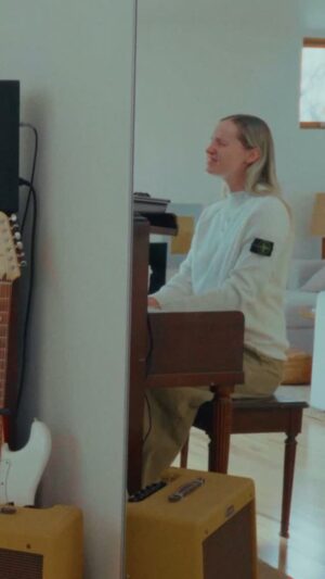 Charlotte Day Wilson Instagram - I got to spend a day at Roy Thompson Hall where I’ll be doing my Red Bull Symphonic performance on February 28 🫠 

We worked through an orchestral arrangement of New Day which got me too excited to put this whole show together. This one is for the real music fans. Telling a story of my musical upbringing with a symphony.. incredible. Link in bio for tickets.