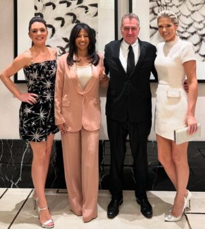 Charlotte Hawkins Instagram - Team @gmb at the @broadcastnow_mbi awards last night! Great to have been nominated for Best News Programme - we may not have won but @itv did win Channel of the Year! 🙌 Love this team and great to have a night celebrating just how special this industry is 📺💫 A big thank you to the fabulous @chattyman who did the BEST video message for Ella-Rose as a surprise for her birthday this weekend!! 🤫😂
And to @lauratobinweather for saving the day and rescuing the shoe clip I managed to lose!! 😱 (@neilthompson62 testing to see what it’s made of! 🤣)
Thanks to the glam squad: @gemma_aldous_slee make-up @christinabhair @debbiedresses @hollyslater styling
Dress @nadinemerabi Heels @emmylondonofficial Bag @karen_millen Earrings @bettyandbiddy Bracelet @sifjakobsjewellery 
#awards #redcarpet #whitedress #pearls