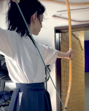Charlotte Kemp Muhl Instagram - Samurai and Kyūdō training