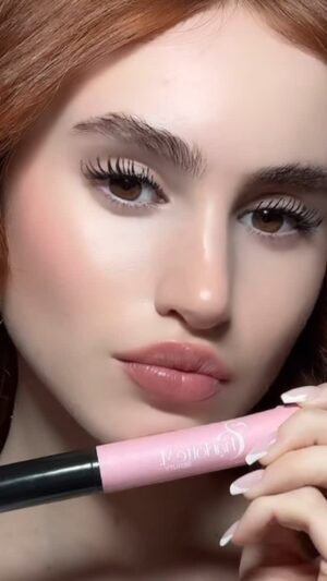 Charlotte M. Instagram - Ciglia Farfalla 🦋 Mascara sul sito: beauty.charlottem.it 💕