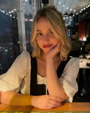 Charlotte McKee Instagram - Another year around the sun ☀️🩵