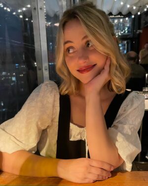 Charlotte McKee Instagram - Another year around the sun ☀️🩵