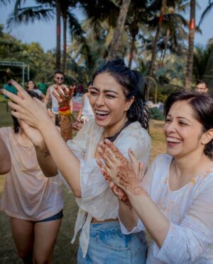 Charu Mehra Instagram - Photo dump powered by Happiness overload!! 🪬🪬
Swipe ➡️
To see the tomatino madness.