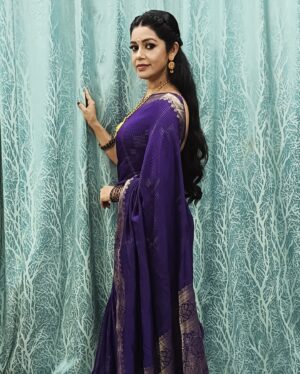 Chaya Singh Instagram - Some sarees are so beautiful you can’t get enough wearing it just once 
Thank u @avani_sarees1 

Saree: @avani_sarees1 
Stylist: @nithiyamogli 
MUA: @makeoverbylokeshgowda 
PC: @gowthamgb100