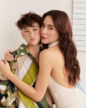 Chidjun Hung Instagram - Thank you for all support 🫰♥️🙏🏻

Stylist : @allybunnyruth 
Asst stylist : @zeaya_seiya 
Photographer : @divesth 
Makeup : @jimmakeup 
Hair : @teethory 
Manager : @girlgxox 
Location : @about8.studio