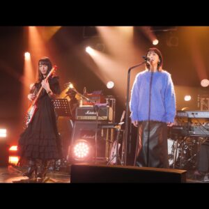 Chisato Moritaka Instagram - ⁡
森高千里2024『レッツ・ゴォーゴォー！ツアー』
12月19日 大阪 Zepp Namba (OSAKA)公演 終了しました！
⁡
2024年最後のコンサートでした！
⁡
皆さん最初からテンションがすごかったですね〜。
最高の応援ありがとうございました！
わたしも楽しくパフォーマンスすることができました。
⁡
お昼は大阪の街に出て「かすうどん」を食べに行ってきましたよー。
食い倒れの街は美味しいものがたくさんありますね。
⁡
たくさんパワーを頂きました。私からも沢山送ったつもりですが届いていますか？
来年も4月からツアーが決まりましたよ〜
「2025 森高千里コンサートツアー"あなたも私もファイト‼"」
ホームページをチェックしてくださいね。
⁡
来年も一緒に楽しみましょう〜。
⁡
今年もたくさんの場所でコンサートができて、皆さんとも出会えて良い 1 年でした。
ありがとうございました！
⁡
次は来年 1月18日 Zepp DiverCity (TOKYO)公演 でお会いしましょう！
皆さん良いお年を〜〜。
⁡
#chisatomoritaka
#森高千里
#レッツゴォーゴォーツアー
#大阪府
#大阪市
#浪速区
#zeppnamba
#手打ちうどん処不二屋 の「#かすうどん」「#かすカレーうどん」「#出汁巻き」
#グリル梵 の「#ビーフヘレカツサンド」
#mitarashifudo の「#生麩のみたらし」
#美好年代 の「#いちごドーナツ」