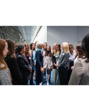 Christine Lagarde Instagram - I was delighted to meet 30 incredible young women this week.

They’re recipients of the ECB Scholarship for Women and joined us in Frankfurt for a three-day study visit.

What a privilege it was to answer the questions and to also hear from them on their experiences as students in subjects where women are traditionally underrepresented.

I wish them a lot of success in their studies and future careers!