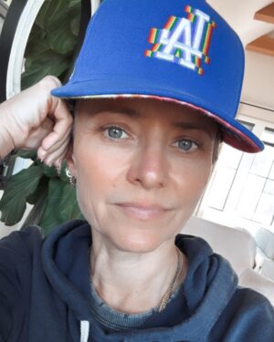 Christine Lakin Instagram - A snapshot of what the last 5 days have felt like. Tragic loss for so many folks we know and so many others. Abject anxiety followed by momentary relief and a meal  at a neighbors house and then new panic at another fire, another tragedy. Constant fire app watch. Checking on friends. Sleepless nights. Crying in bathrooms and presenting normalcy for our kids. Packing and repacking a dozen times. We pray the worst is over but we stay prepared for anything. And we are the lucky ones. 

Thank you for the love and for those of you who have checked in on us, cooked for us while we had no power, gave deep hugs and prayed for us and for so many others. I can’t accurately put into words how devastating this feels. 

For now we try and do what we can to help those around us. Some resources for what you can do for those who have asked:

*Become a Red Cross Volunteer- shelters need volunteers right now (application link in bio)
*Donate to @lafdfoundation - non profit organization that directly benefits the LAFD
*Donate to @garrymarshalltheatre - non profit theater who has opened its doors as a community donation center 
*Shop the Love Angeles Collection @bffsandbabes directly benefiting @baby2baby (in collab with @jenniferlovehewitt)

Stay strong LA ❤️ We’ll get through this.