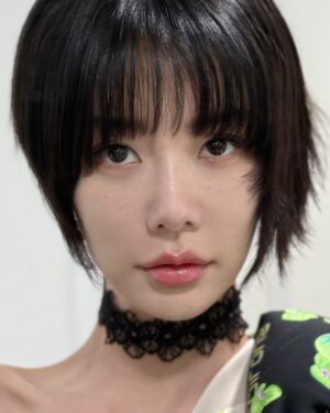 Clara Lee Instagram - @greedilous  @younheepark  @seoulbase  @uhyun_c #seoulfashionweek #greedilous #2025