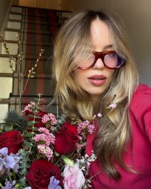 Claudia Sulewski Instagram - vogue-ing for my valentine 1,932 mi away🌹