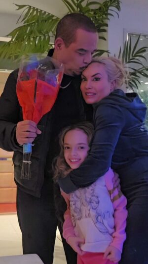 Coco Austin Instagram - Chanel and I got Ice again for his Birthday this year. After last year I didn't know how we were gonna surprise him!!! ...
 Happy Birthday my baby boy! We love you like no other .. You deserve everything in the world !! 💝🎂🥂🎆

(Thank you
 @nevaehleheventsandweddings 
Cake- @jens_sweet_inspirations )
