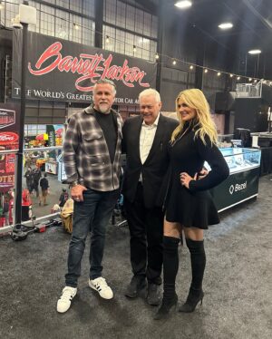 Courtney Hansen Instagram - Incredible times catching up with dear friends at @barrett_jackson Scottsdale 2025!! The last photos & video are of my friend & cohost @fullermoto’s beautiful custom Scout going across the Block and selling for $300K!! ❤️