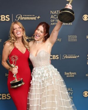 Courtney Hope Instagram - 🎥
❤️ Work with your friends 
❤️ Vibe with your friends 
❤️ Play pretend with your friends 
❤️ Cry with your friends 
❤️ Dream with your friends 
❤️ Scream at your friends..? … No? .. okay maybe that’s just us over here on Stage 43… 
@youngandrestlesscbs 

More YR BTS content - noted! More next year 🥰

🥂 Cheers to a wonderful roller coaster year in Genoa City 🤩