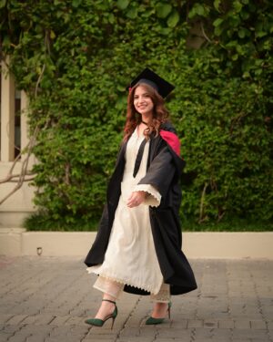 Dananeer Mobeen Instagram - Gurl, I DID IT! 👩🏻‍🎓 These past three years have been nothing short of a rollercoaster—working full-time while pulling all-nighters to chase a dream that sometimes felt impossible. There were moments I wasn’t sure I’d make it, but here we are. And none of this would have been possible without the unwavering love and support from my family, my incredible teachers, and those who always had my back (shoutout to the ADs who literally managed my entire schedule!)

Every late night, every challenge, and every breakthrough has shaped me into a stronger, more polished version of myself. I’m so grateful for everything I’ve learned and all the unforgettable memories I’ve made along the way. Alhamdulillah for this moment, and for experiencing it surrounded by the people I love most.
Swipe to see a very special moment between me and Amma. This is just the beginning of something even greater.

-
@saherabbasi for the amazing pictures 🤍