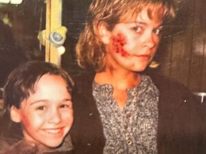 Danielle Harris Instagram - Get ready for a very special episode of @talkscarytomepodcast tomorrow with my favorite BIG SIS Ellie Cornell!!! We talk ALL things #halloween4 don’t forget to Join our TSTM Patreon to see the video as well!! I love you Ellie!!! @undertheseascout @talkscarytomepodcast @bdisgusting @bloody_fm @dwightlittle8mm @halloweendailynews @officialhalloweenmovies @kathleenkinmont @sashajenson @msakkad 🎃🥰