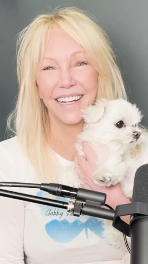 Daphne Zuniga Instagram - We told you Monday’s were STILL a B****!! The one and only @heatherlocklear joins #STP for a walk down Melrose memory lane that you have to hear to believe!! Find out who teased her on the set, who would visit her dressing room just to vent, and who was snarky when the ‘Amanda Woodward’ character captivated prime time!
