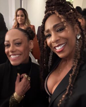 Dawnn Lewis Instagram - What a gorgeous and love-filled day! May God’s forever blessings surround my “Sis” @YvetteNicoleBrown and her new hubby @AnthonyRoyDavis throughout their life journey together. The ceremony was passionate, hilarious, very emotional and we had a blast! A time was had by all! ☺️💖🙏🏽👏🏽

#friends #wedding #celebratelove #sisterhood #friendship #yvettenicolebrown #love