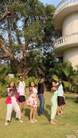 Debattama Saha Instagram - The trip finally made it out of the group chat 🤭✨
#Goa 2025 
Beautiful villa by @saffronstays 
#reels #explore #fyp #travel #friends #dancereel #vacay 
.
[ goa , trip , travel , friends , love , grateful , 2025 ]