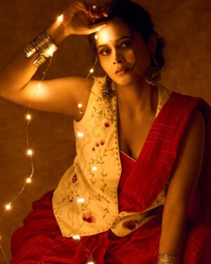 Deepti Devi Instagram - ✨Celebrate this Diwali in elegance and style with Sujatra Designs and Deepti Devi
We’re bringing you an exclusive festive collection that beautifully combines traditional charm with a modern twist.
This Diwali, let your wardrobe sparkle as bright as the festival of lights! 💫💛

#DiwaliWithSujatra #DeeptiDevi #SujatraDesigns #FestiveFashion #DiwaliCollection #EthnicWear #IndianFashion #CelebrateInStyle #Diwali2024 #TraditionalWithATwist #SustainableFashion