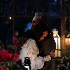 Denise Capezza Instagram - Şakir Paşa Ailesi - Mucizeler ve Skandallar

#şakirpaşaailesi 💙
.
#şakirpaşaailesimucizelerveskandallar