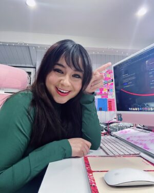 Denise Salcedo Instagram - 🚨 I HAVE RE-SIGNED WITH @bustedopenonsiriusxm FOR A 3RD YEAR!!!! 🚨 LET’S GOOOOOOOOOOOOOOO!!!!

Thank you to every single person who continues to support and believe in me! Thank you to every listener that checks out the Saturday show with me and @themarkhenry . HUGE THANK YOU to Mark Henry for being soooo kind to me, we have so much fun on the show, he truly is the best! THANK YOU to Dave LaGreca, Eddie Borsilli, Paul Erlick, Andre Viola, Zach Helfer, Susumu Araki, Ben Queen, Kelly Murphy and all the talent on the show for welcoming me. To our producers who work very hard behind the scenes, you all rock! Thank you @siriusxm and @bustedopenonsiriusxm 💙💙💙