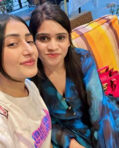 Actress Dhanashree Verma HD Photos and Wallpapers February 2025
