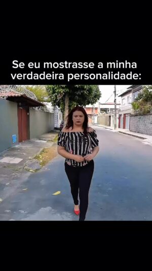 Dinah Moraes Instagram - Personalidade! #humor