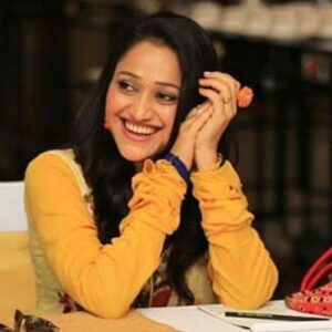 Disha Vakani Instagram - Have a good day everyone:)