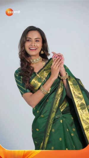 Dissha Pardeshi Instagram - तुळजाच्या नवरंग फोटोशूटचे काही धमाल क्षण...

नवरात्रोत्सवाच्या हार्दिक शुभेच्छा....
#celebratenavratra #zeemarathi