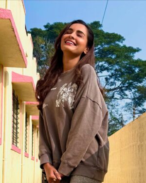 Dissha Pardeshi Instagram - Wear your smile like a crown 👑

#blessedchild