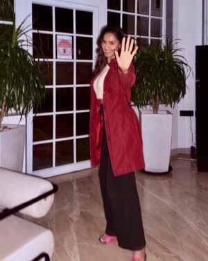 Dissha Pardeshi Instagram - Wear your smile like a crown 👑

#blessedchild