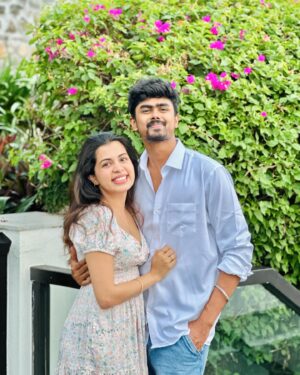 Diya Krishna Instagram - Pure bliss 🌻