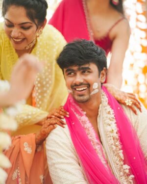 Diya Krishna Instagram - Haldi❤️
Shot by @skabhijithphotography 
Costume @santinni.in 
MUA @brahma_hairandmakeup 
Event planners @grandoystereventplanners 
Location @tajgreencoveresort