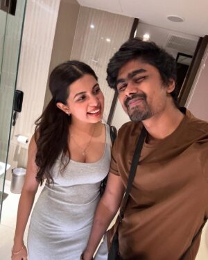Diya Krishna Instagram - Between each selfies you will forever catch me staring at your smile like this 🧿❤️

@aswin__ganesh__