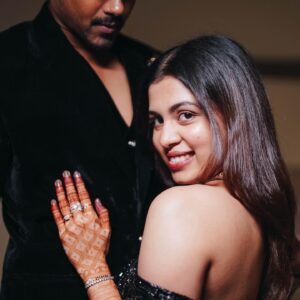 Diya Krishna Instagram - The Grand Sangeeth ❤️🧿

Photography by @skabhijithphotography
Attires from @santinni.in
Event partners @decorlabevents
Production support @grandoystereventplanners
MUA @laxmi_saneesh
Location @otrivandrum