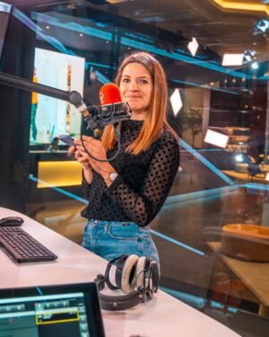 Dorothee Dauwe Instagram - Wanneer de fotograaf van Q zijn camera laat rondslingeren…