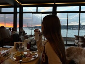 Ecem Atalay Instagram - En guzel Pazar♥️