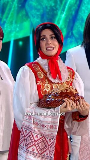 Ekaterina Morgunova Instagram - Настюшка — теперь уже безопасность!

🌟Смотрите специальный выпуск шоу «Звёзды. Новогодний кубок» на НТВ и в VK Видео

#ШоуЗвезды #НТВ #VKвидео #mediumquality