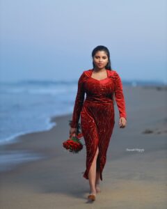 Actress Elakkiya HD Photos and Wallpapers March 2025