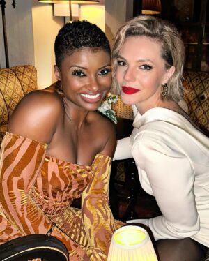 Eloise Mumford Instagram - thank you @sagawards   @entertainmentweekly for the most delightful celebration ♥️ 

plus hanging with my @crossonprime fam? heaven, always. 

styling: @benjaminholtrop 
hair/makeup: @kimberlybragalone