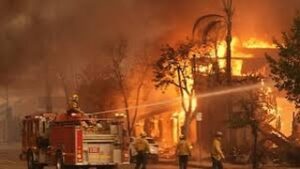 Emily Swallow Instagram - Along with many of you, I have been watching in shock as LA seems to be surrounded by flames that won’t back down. I am in Florida helping my mom move out of our family home and feeling helpless to save our Topanga home but I know I’m not the only one fighting for it thanks to all the efforts by firefighters, volunteers and friends. @chadkimball76 and @normajeanandarthurmiller have evacuated and are safe, and that’s the important thing. I’ve stayed glued to the news and various WhatsApp groups to know what’s happening, and here’s what has etched itself in my heart:

We are deeply indebted to firefighters, law enforcement, and everyone on the frontlines. They are putting their lives on the line to save ours.

We are a community that shows up for one another. I can’t tell you how many frightened posts I’ve seen about animals and people trapped, followed by a string of messages offering to go in and rescue and house them. #bootsontheground

Times like these are terrifying, and so many people are losing everything right now. But I am so encouraged by the clarity coming forward about what is really important and the unquestionable generosity and goodwill being shown to neighbors near and far. Thank you to everyone who won’t back down. 

#thisistheway #thisisthewaywednesday #palisadesfire #eatonfire #topangastrong #sunsetfire #sylmarfire #lafd #californiafires #prayforcalifornia